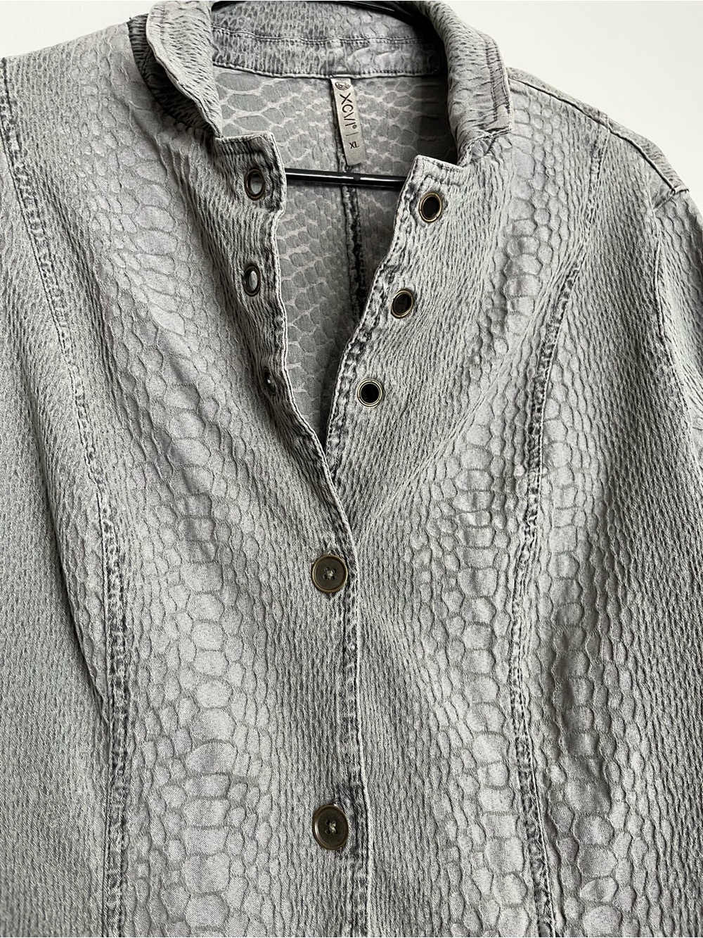 XCVI Textured Gray Button-Front Jacket - Picture 2 of 5